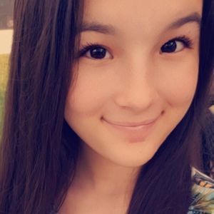 Meet your Posher, Cora